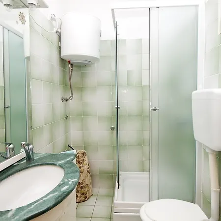 Darko Apartament *